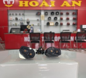 Xi nhan trang trí xe