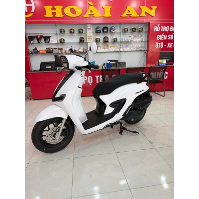 XE STYLO TRẮNG ABS