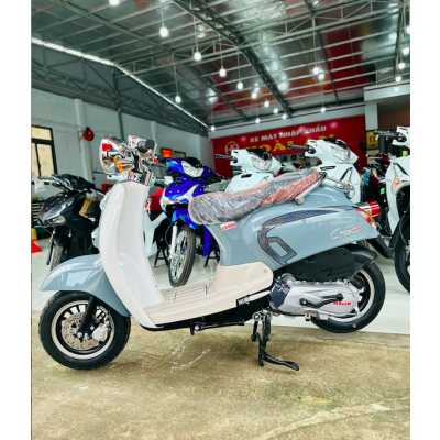 Xe tay ga Crea Halim