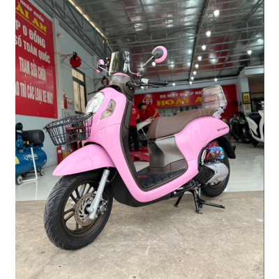 xe scoopy 2023 màu hồng
