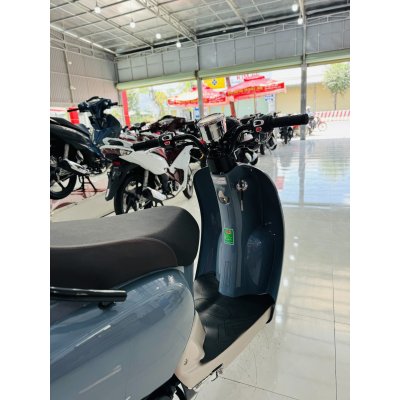 XE TAY GA CREA 50CC