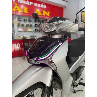 XE FUTURE BẠC UP AUDI