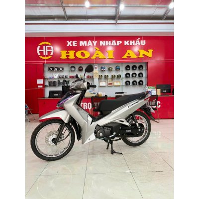 XE FUTURE BẠC UP AUDI