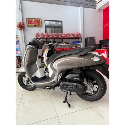 XE SCOOPY 2025 MÀU MỚI